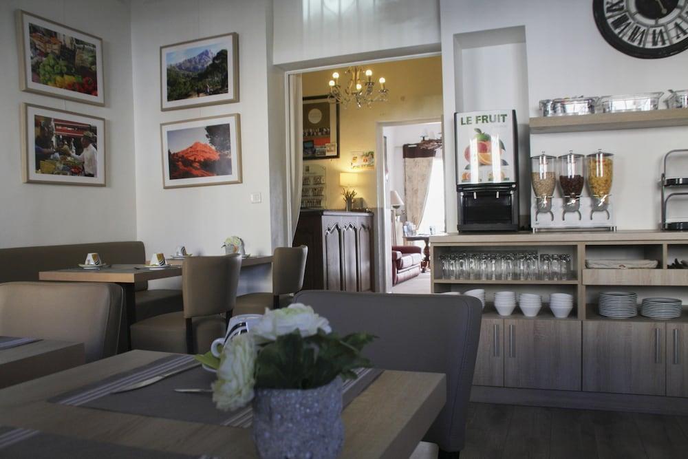 Le Concorde Hotel Aix-en-Provence Buitenkant foto
